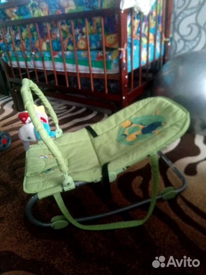 Шезлонг детский