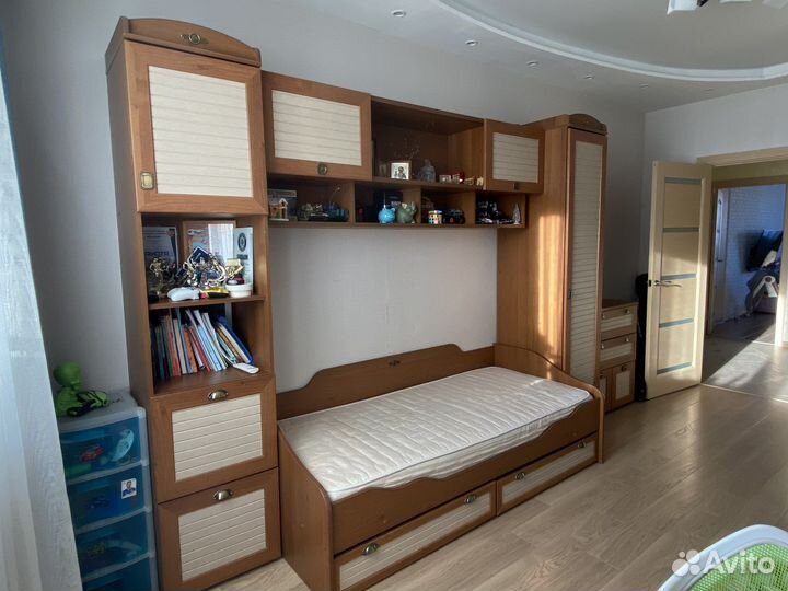 Мебельный гарнитур для детской комнаты