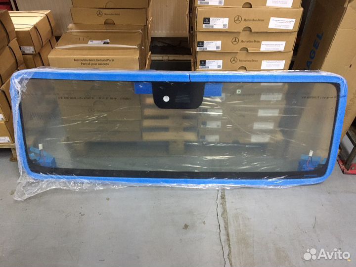 Лобовое стекло Mercedes W464 W463