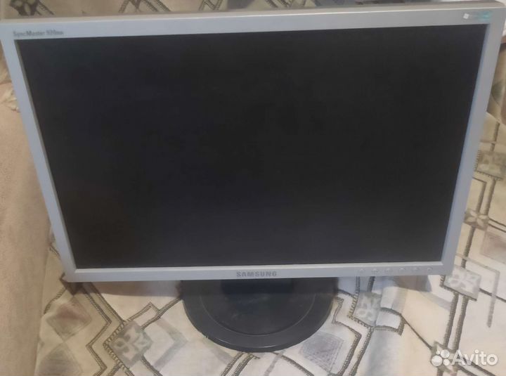 Монитор Samsung 19 дюймов