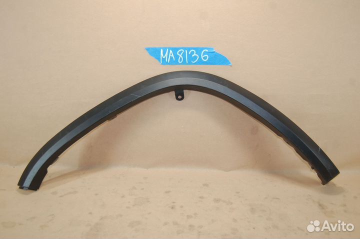 Накладка крыла переднего левого - Toyota Fortuner