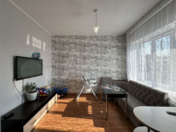 3-к. квартира, 70,9 м², 2/2 эт.