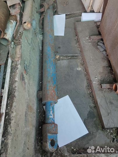 Ветер 1м шахтовое оборудование. Домкрат