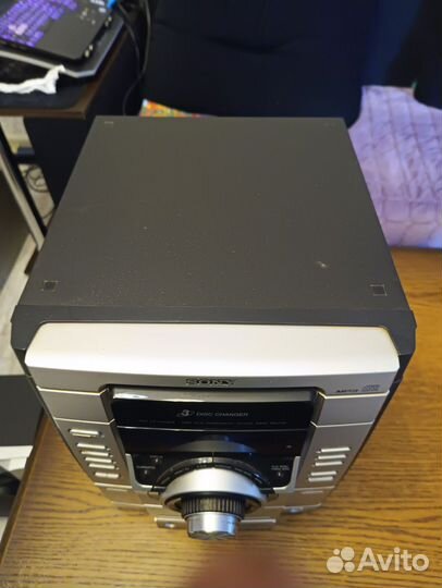 Музыкальный центр sony