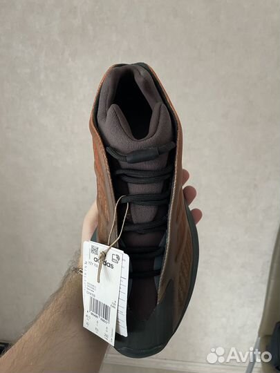 Yeezy 700 V3 cooper fade