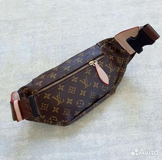 Поясная сумка louis vuitton новая