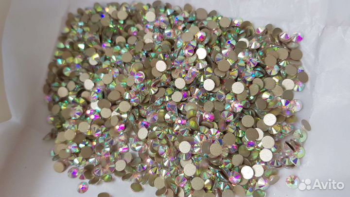 Стразы и камни для шитья, украшения