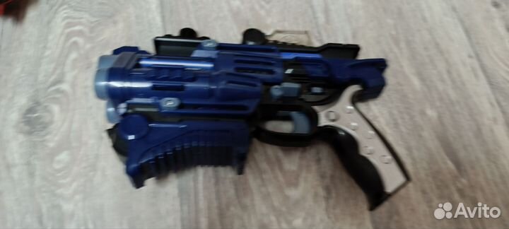 Интерактивные лазерные пистолеты