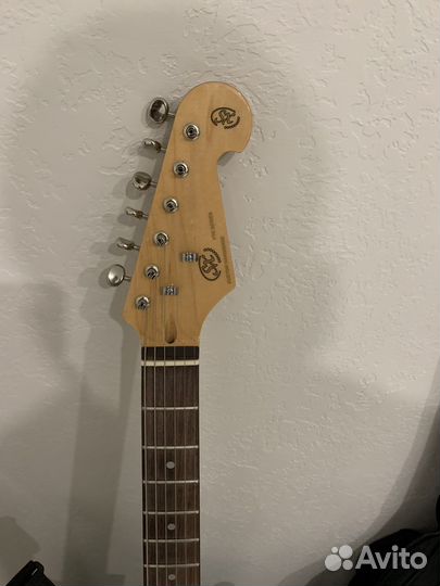 Электро гитара