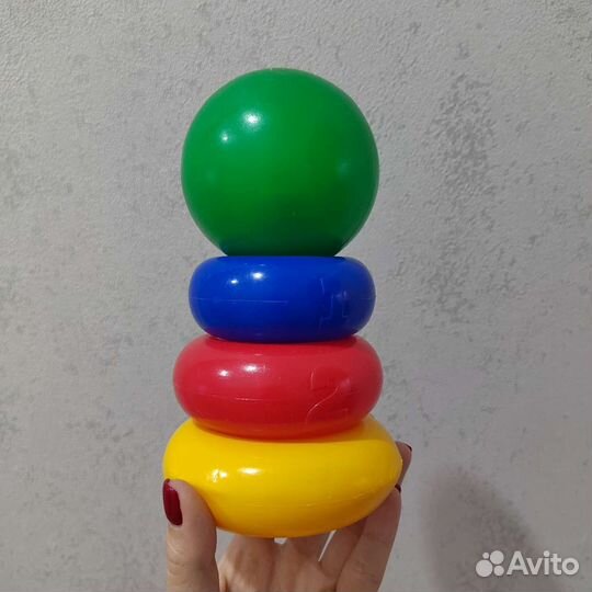 Игрушки для малыша