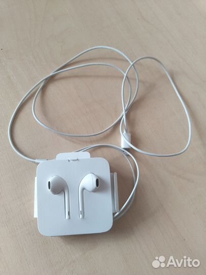 Наушники apple earpods lightning