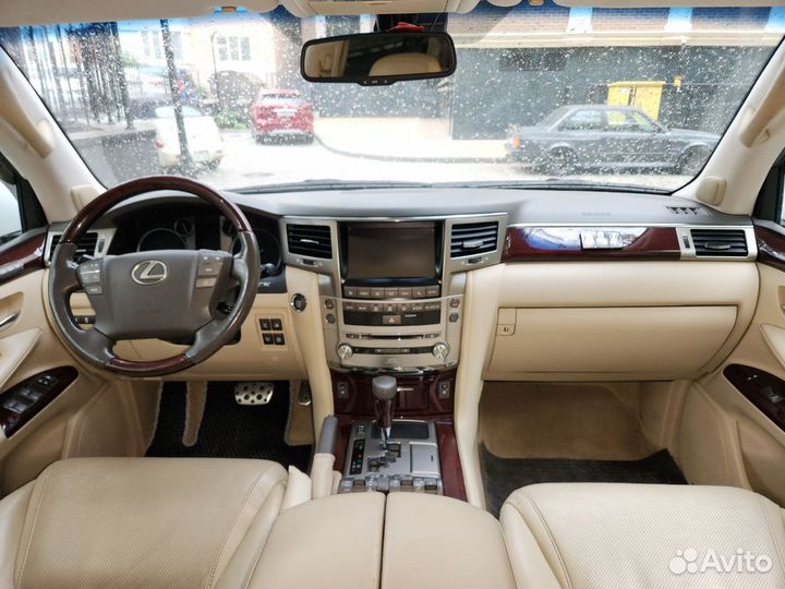 Lexus LX 5.7 AT, 2015, 137 744 км