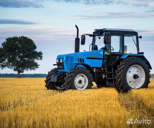 Требуется тракторист Орловская обл. вахта