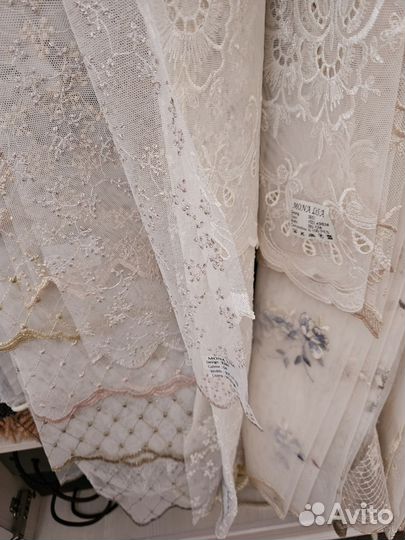 Отрезы кружева