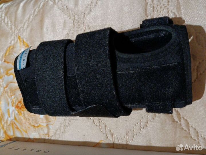 Ортез на лучезапястный сустав и предплечье