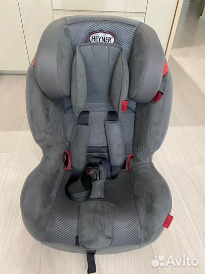 Автокресло Heyner Capsula MultiFix ergo 3D