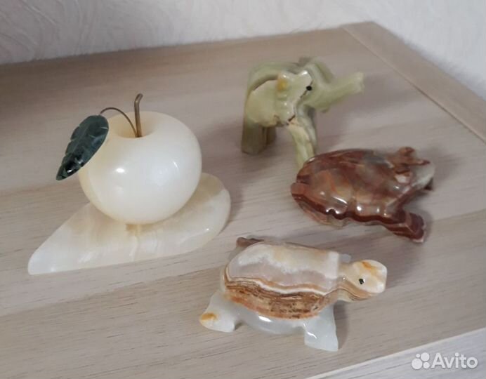 Сувениры из оникса