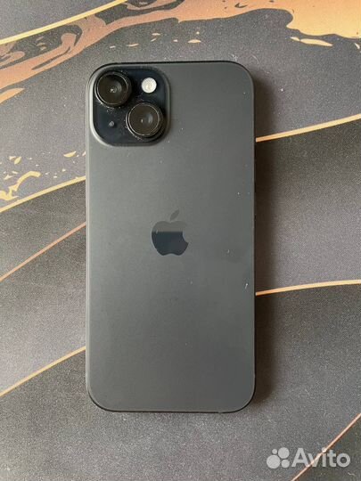 iPhone 15, 256 ГБ