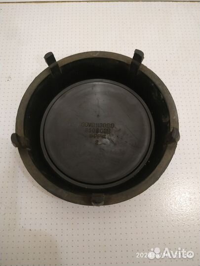 Колпачёк ступицы ford transit