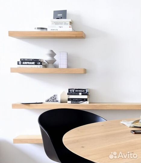 Полка настенная из дерева дуба и ясеня