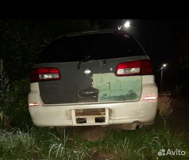 Фонарь nissan Либерти