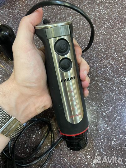 Погружной блендер Philips HR1372