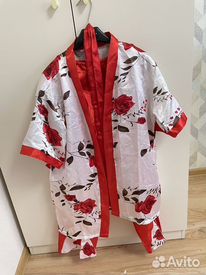Шёлковые халаты ночнушки размер М новые