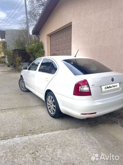 Skoda Octavia 1.6 МТ, 2012, 232 000 км