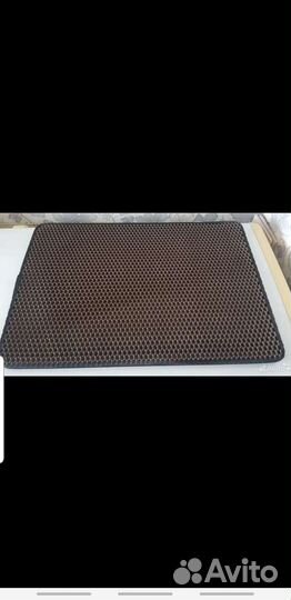 Коврик под лоток