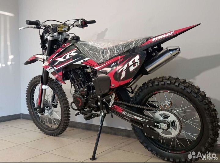 Motond XR 250 Lite 172fmm Красный