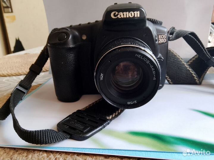 Зеркальный фотоаппарат canon 20d