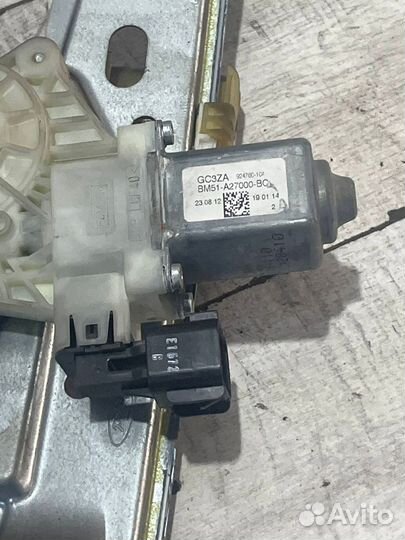 Стеклоподъемник задний правый Ford Focus 3