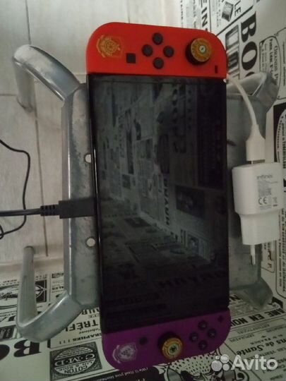 Игровая консоль Nintendo Switch+комплект игр