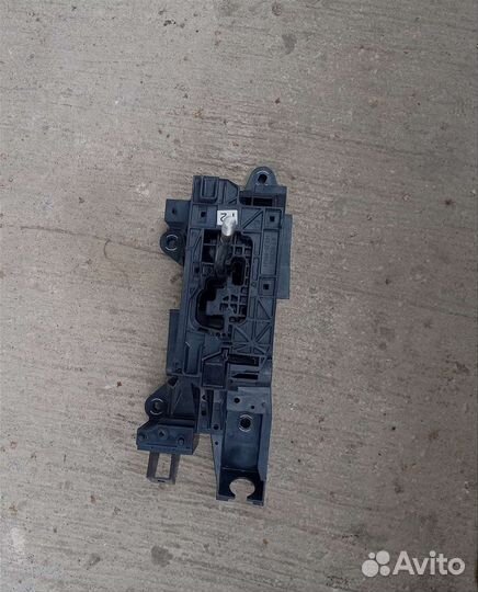 Селектор АКПП Toyota Camry XV 50 55