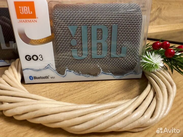 Беспроводная портативная колонка JBL GO 3