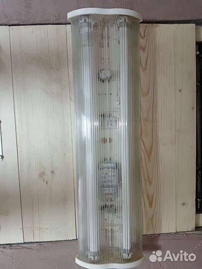 Светильник потолочный люминесцентный