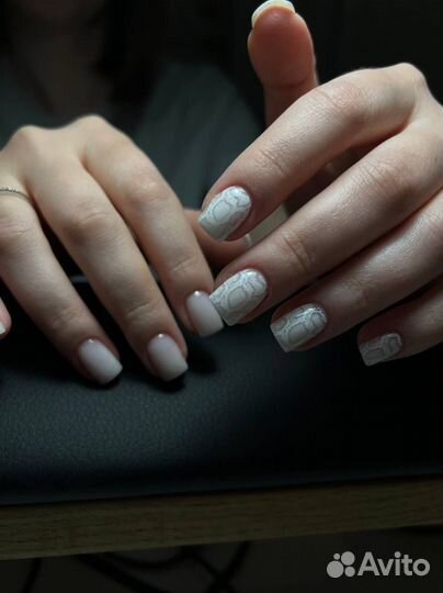 Маникюр на дому