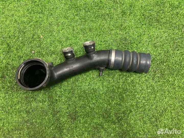 Воздуховод воздушного фильтра Bmw 7 F01 3.0 N54