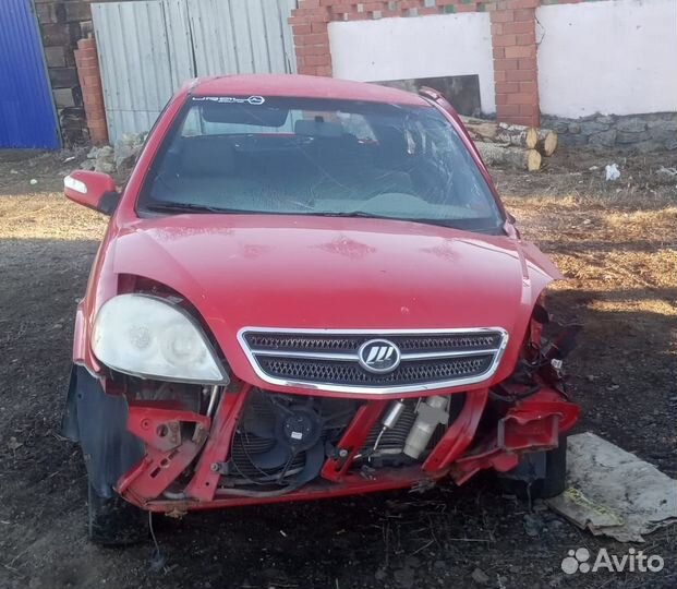 LIFAN Breez (520) 1.3 МТ, 2008, битый, 180 000 км