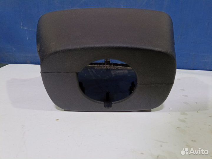 Кожух рулевой колонки Renault Logan 1 седан