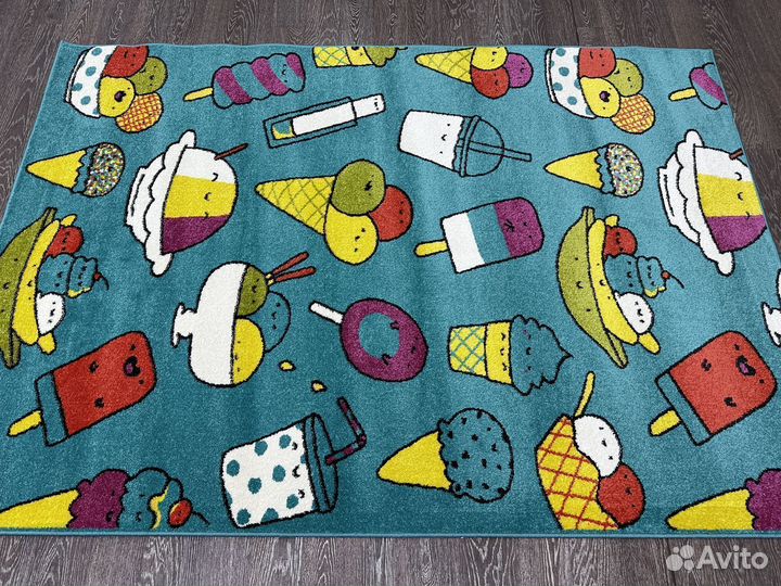 Ковер 1.6х2.3м