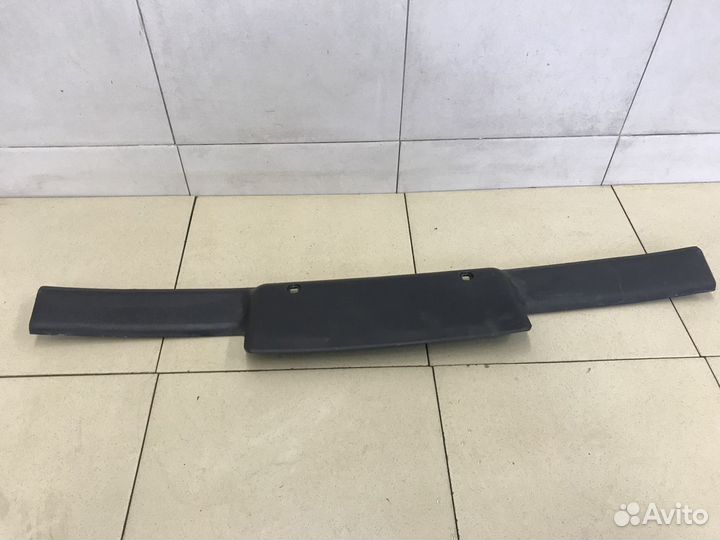 Обшивка двери багажника Almera Tino 2000-2006