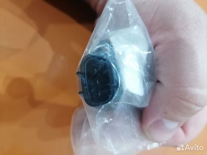 Датчик положения коленвала nissan