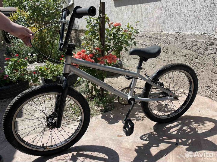 Трюковой велосипед бмх