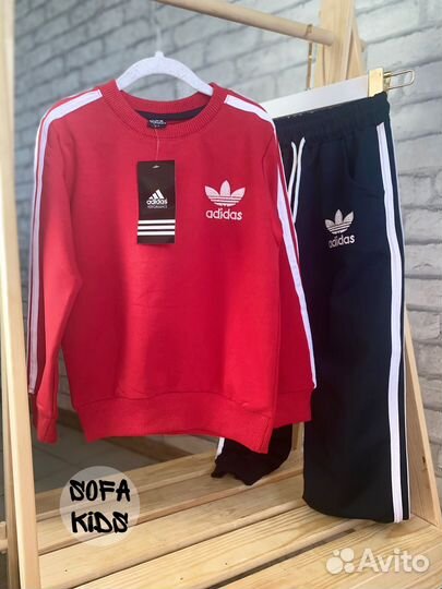 Костюм adidas