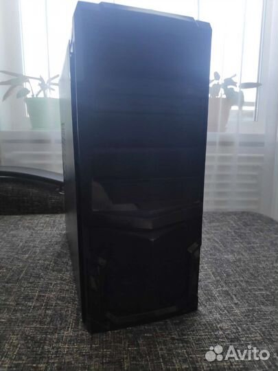 Системник i5-9400,опера8 гб,видео RX 470 4 гб, ssd