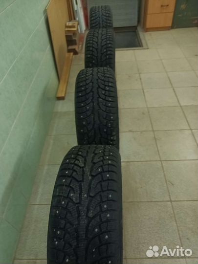 Зимние колеса в сборе 235/55 R17