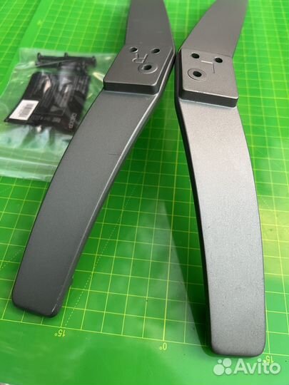 Ножки dexp F49D8000K + 6 винтов