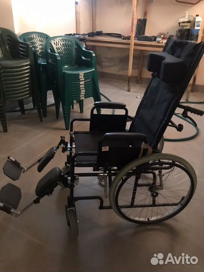 Инвалидное кресло