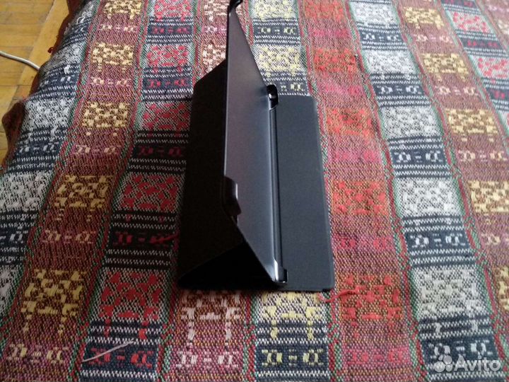 Чехол книжка для планшетов Хуавей t3 /7